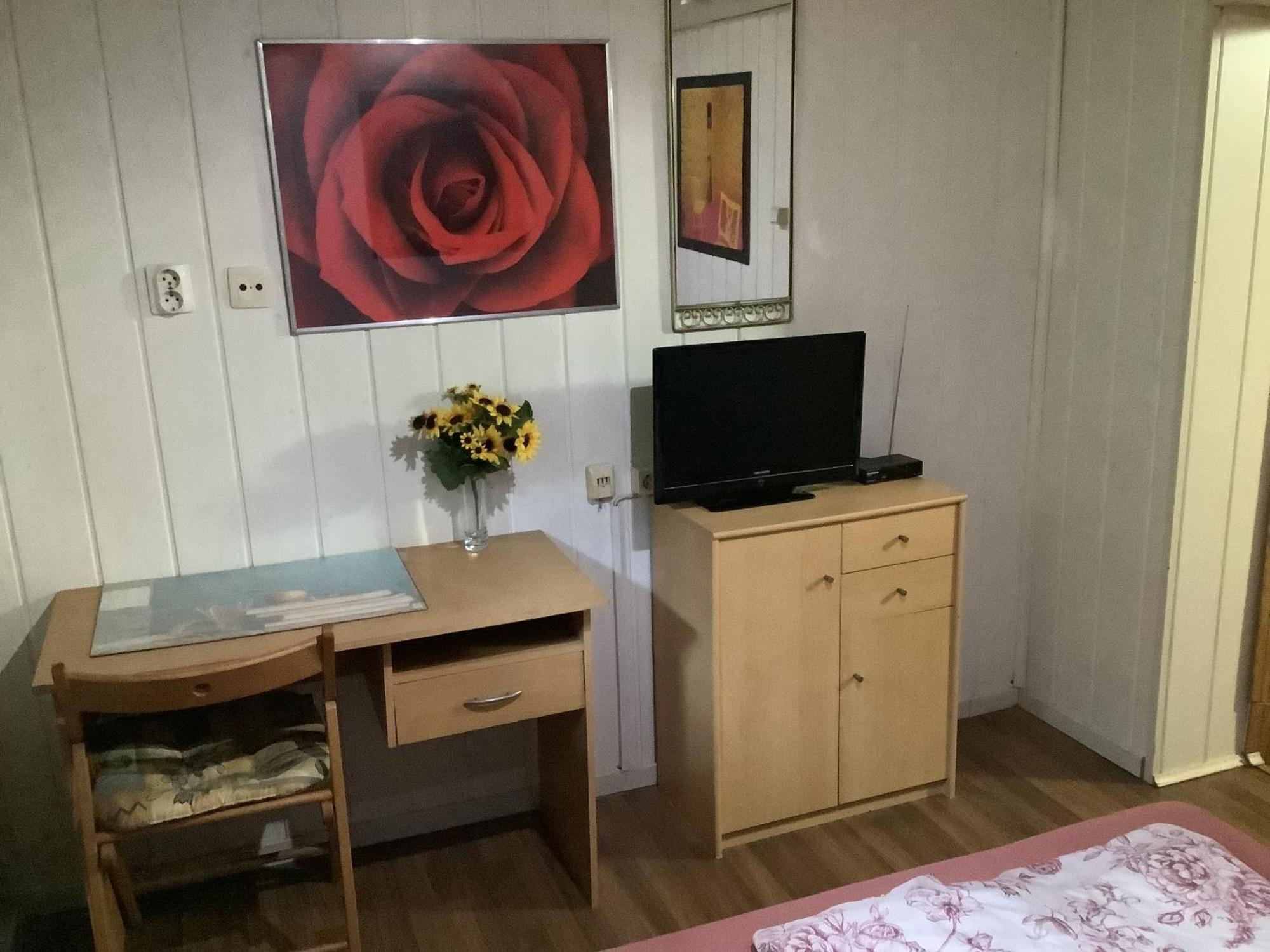 Schoenes Zimmer Im Seterant/Untergeschoss Essen Kültér fotó
